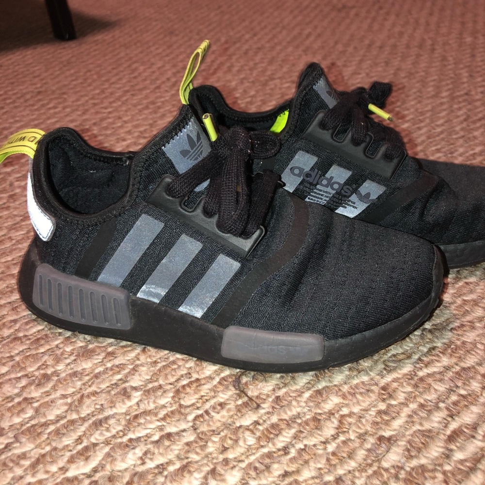 COPY - Adidas NMD (Youth)